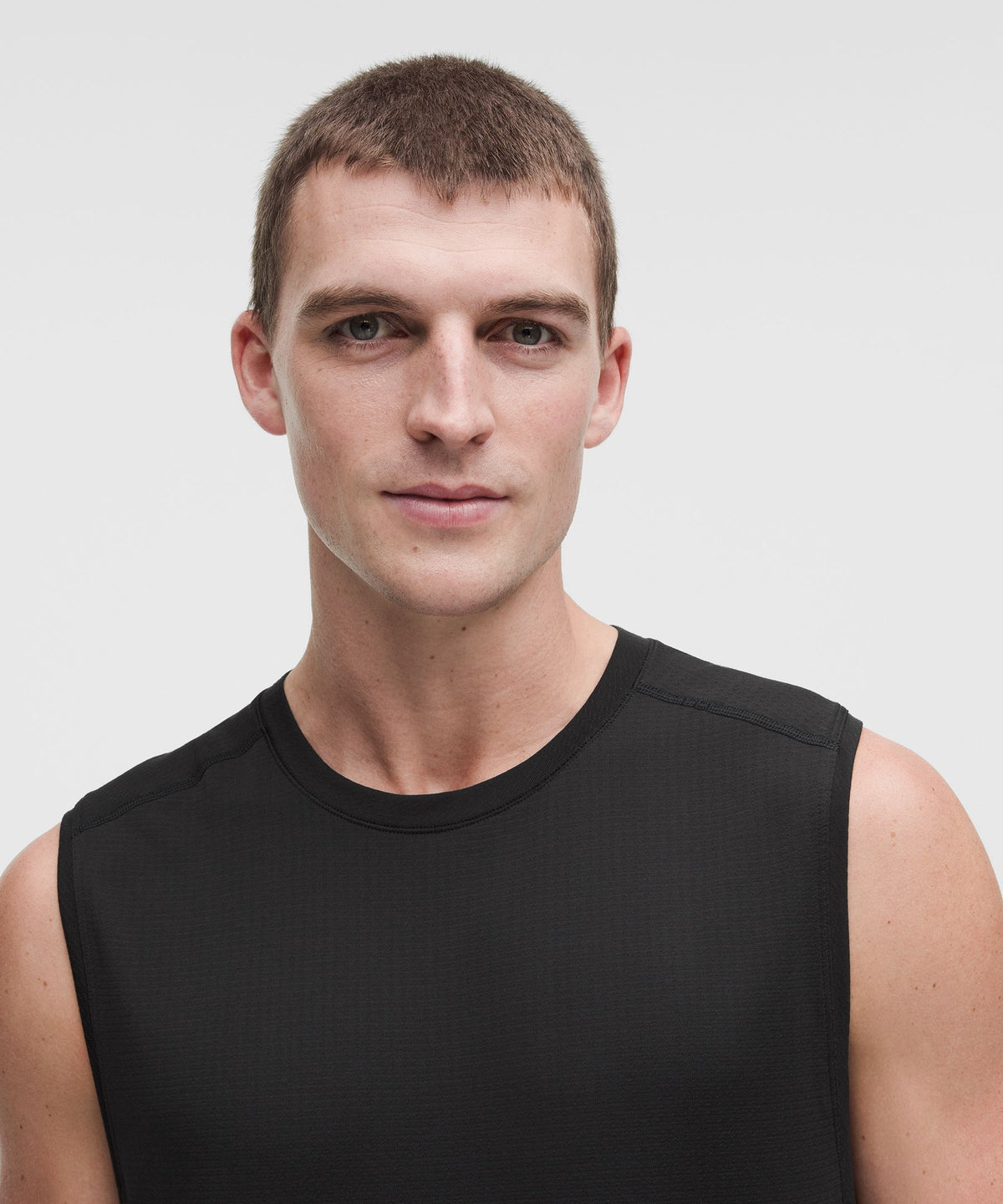 Metal Vent Tech Sleeveless ShirtUpdated Fit