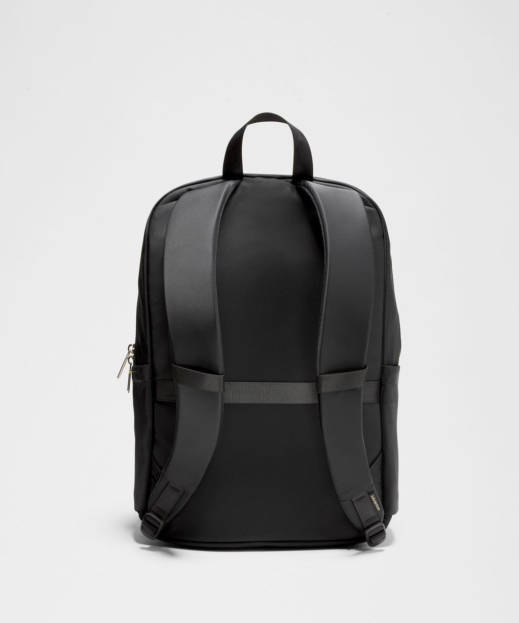 Everywhere Backpack 22LMetal Hardware