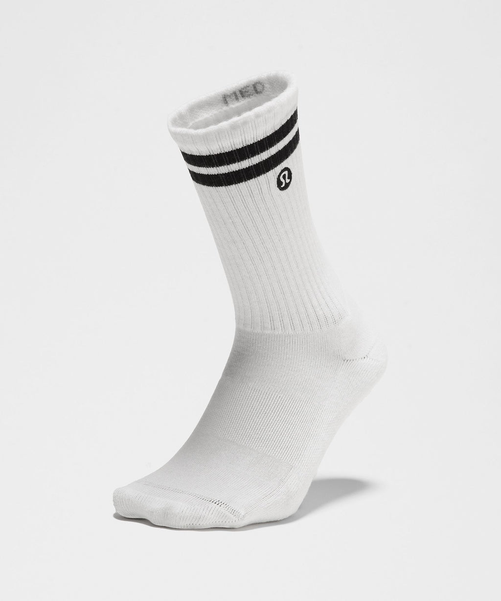 Unisex Daily Essential Crew Socks 3 PackStripe