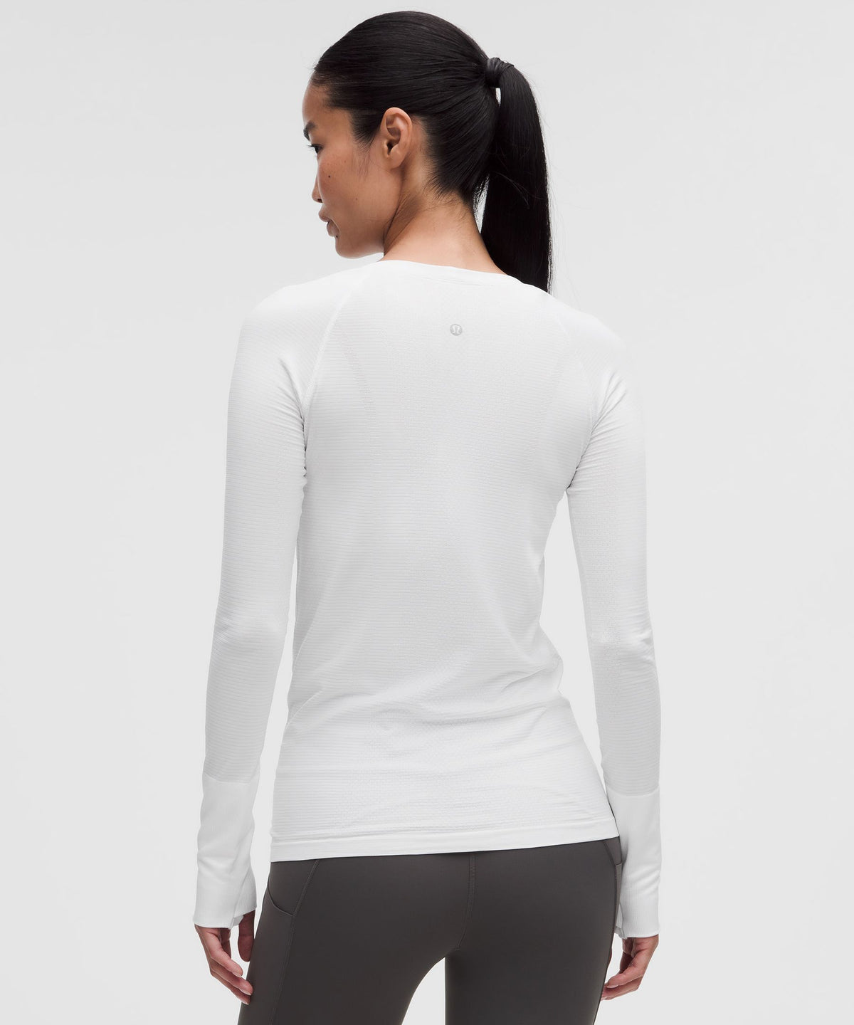 Swiftly Tech Long-Sleeve Shirt 2.0Hip Length