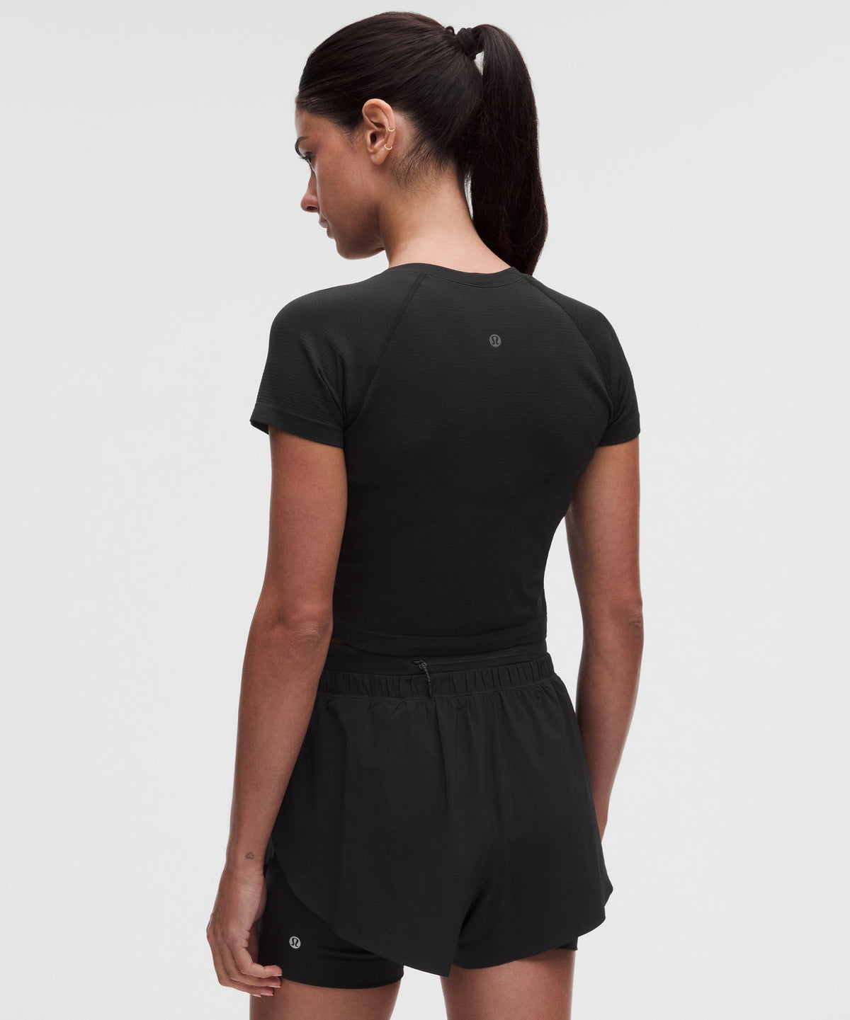 Swiftly Tech Cropped Short-Sleeve Shirt 2.0