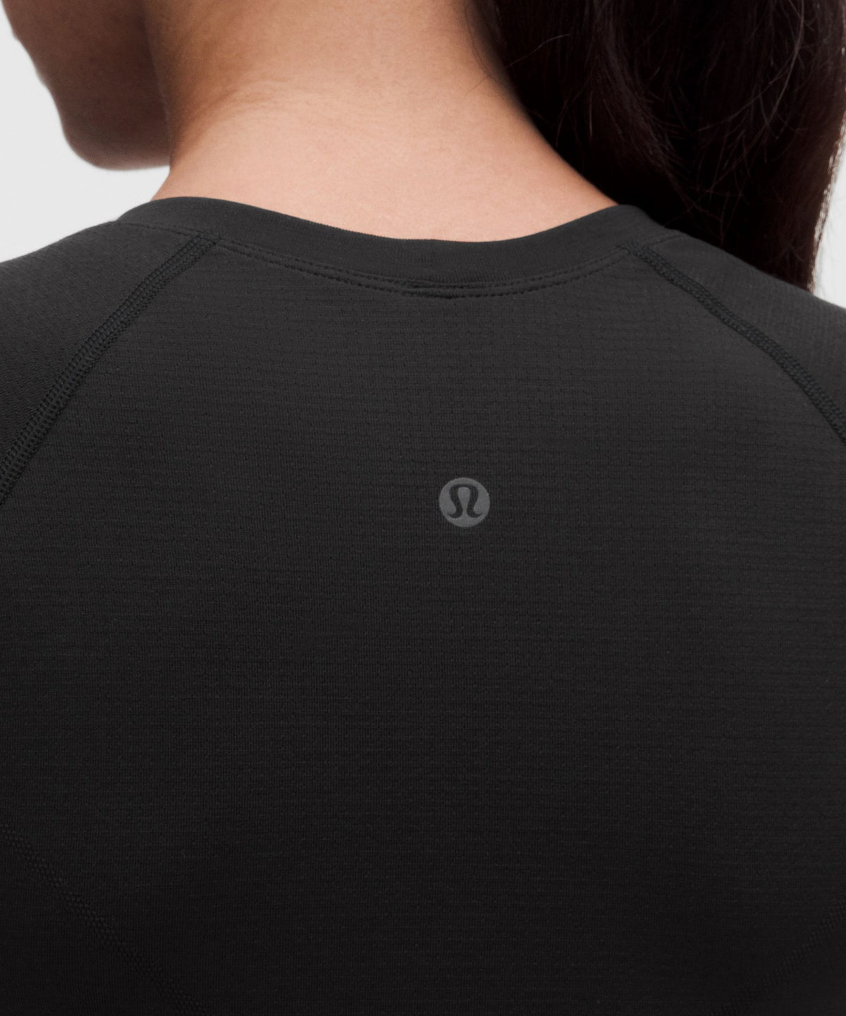 Swiftly Tech Cropped Short-Sleeve Shirt 2.0