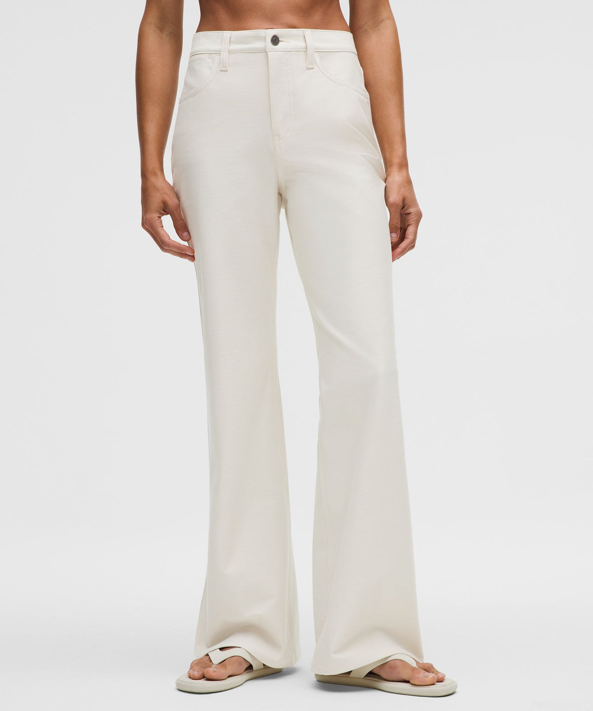 EasyFive High-Rise Subtle-Flare PantRegular