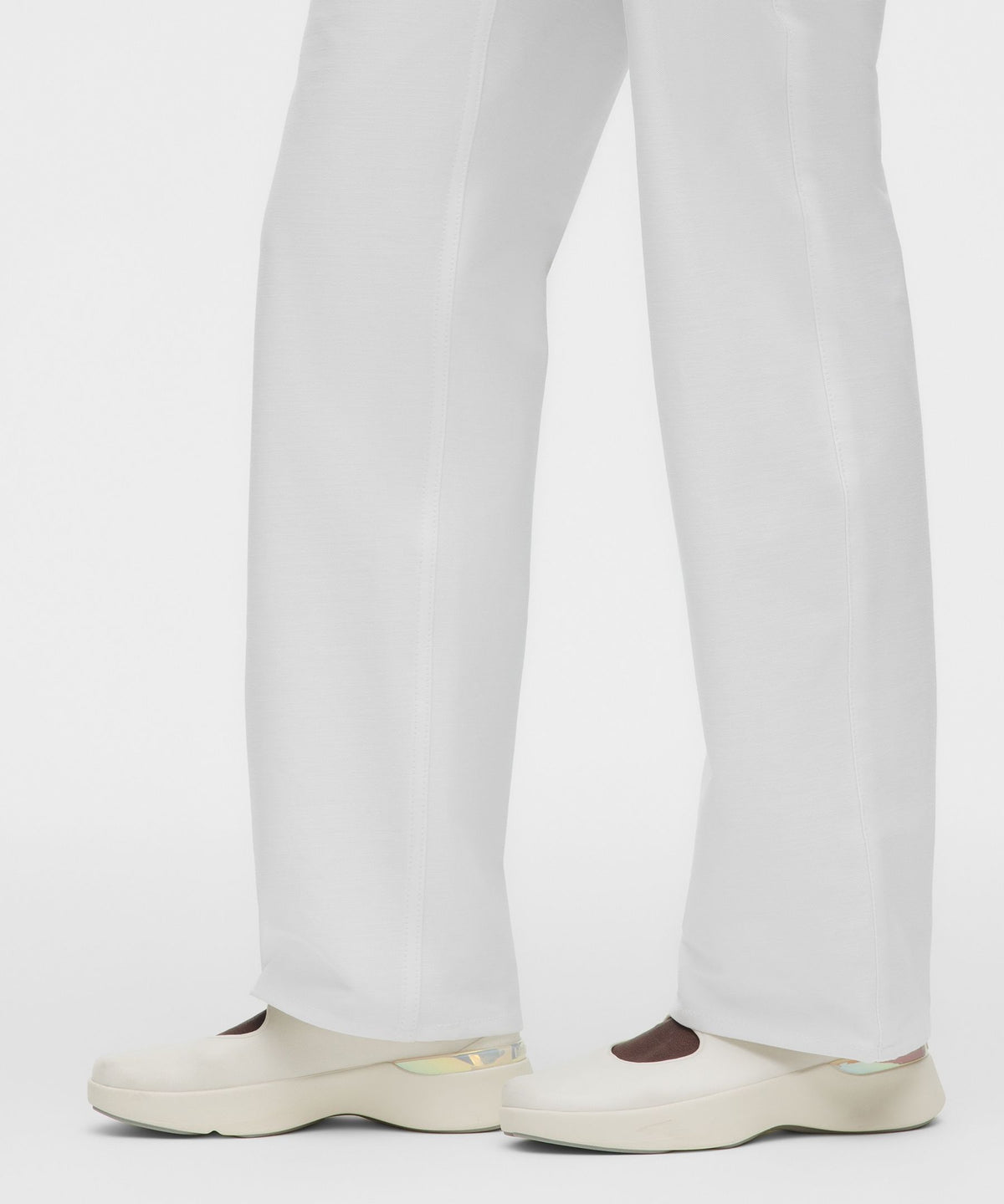 EasyFive Mid-Rise Relaxed-Straight PantRegular