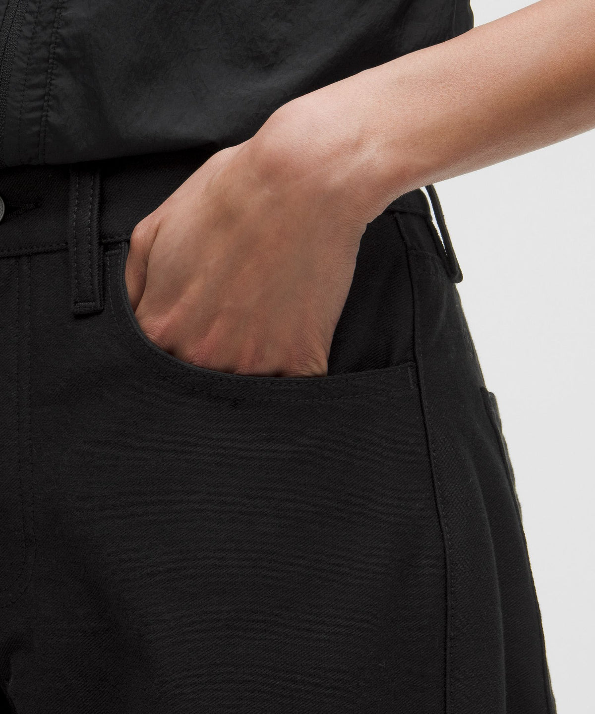 EasyFive Low-Rise Classic Wide-Leg PantRegular
