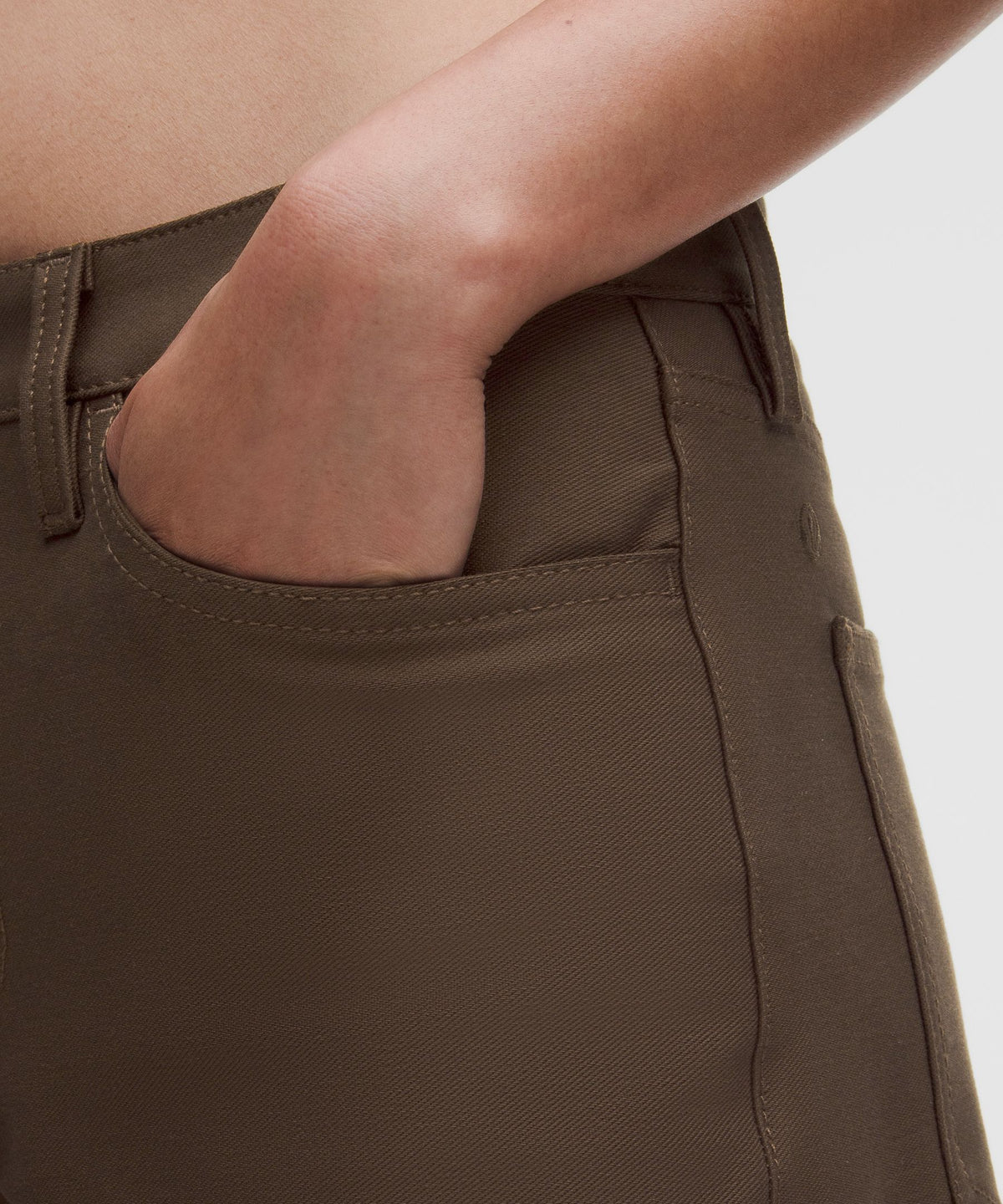 EasyFive Low-Rise Classic Wide-Leg PantShort
