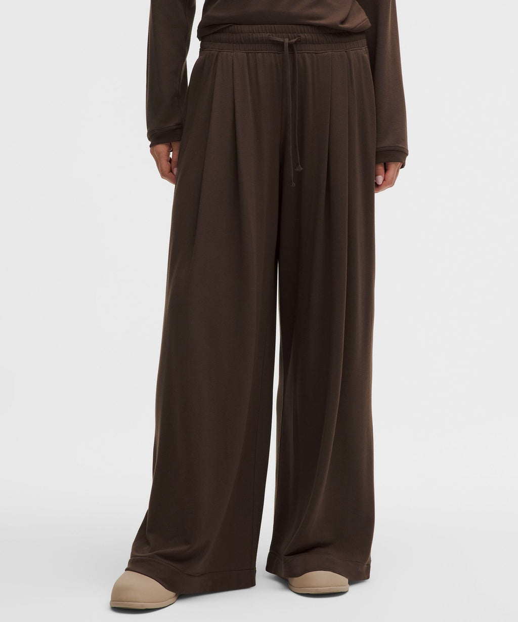 BeCalm High-Rise Pleated Extra-Wide Leg Pant