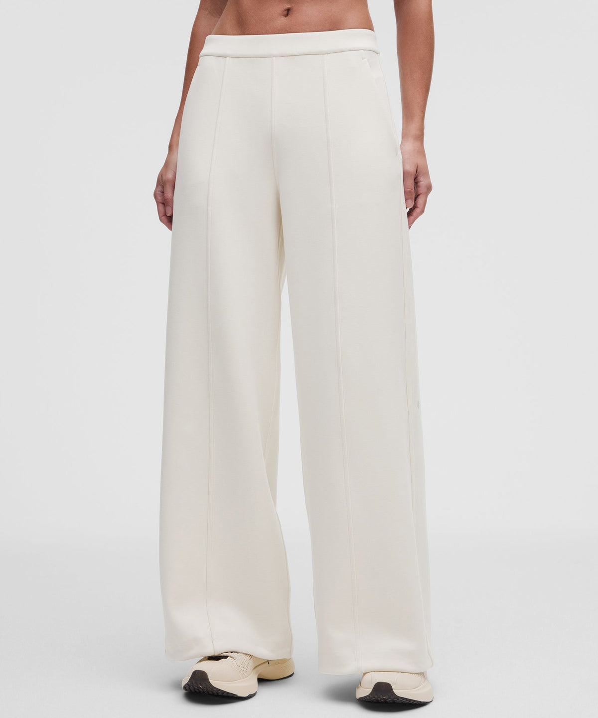 Smooth Spacer High-Rise Wide-Leg PantRegular