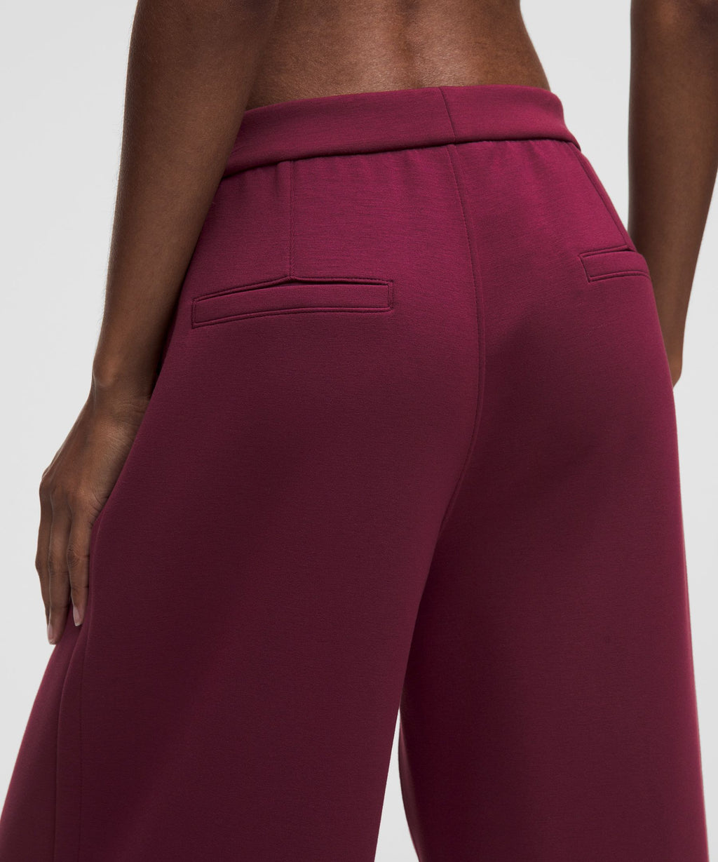 Smooth Spacer High-Rise Wide-Leg PantRegular