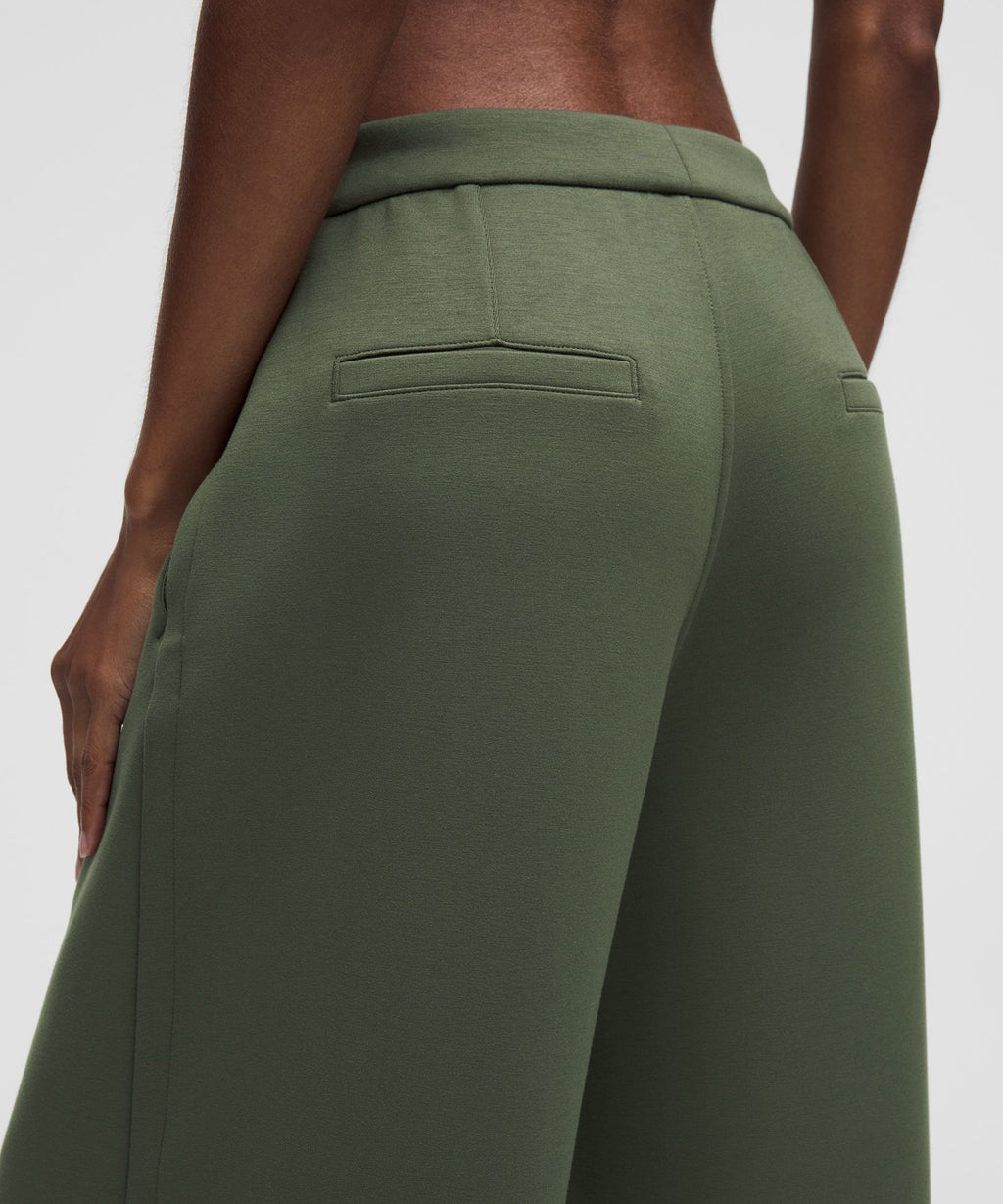 Smooth Spacer High-Rise Wide-Leg PantRegular