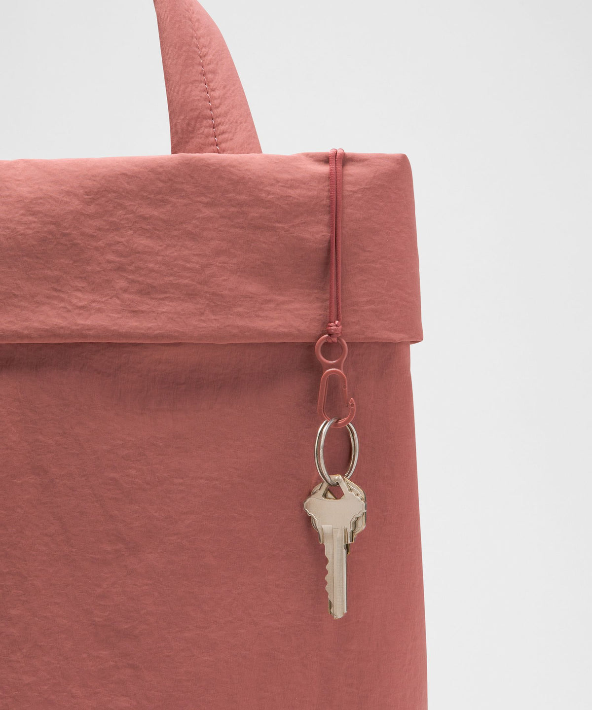 On My Level Tote Bag 20L