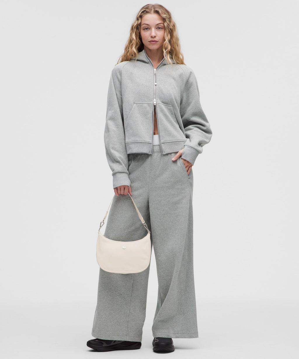 City Essentials Small Shoulder Bag 3L